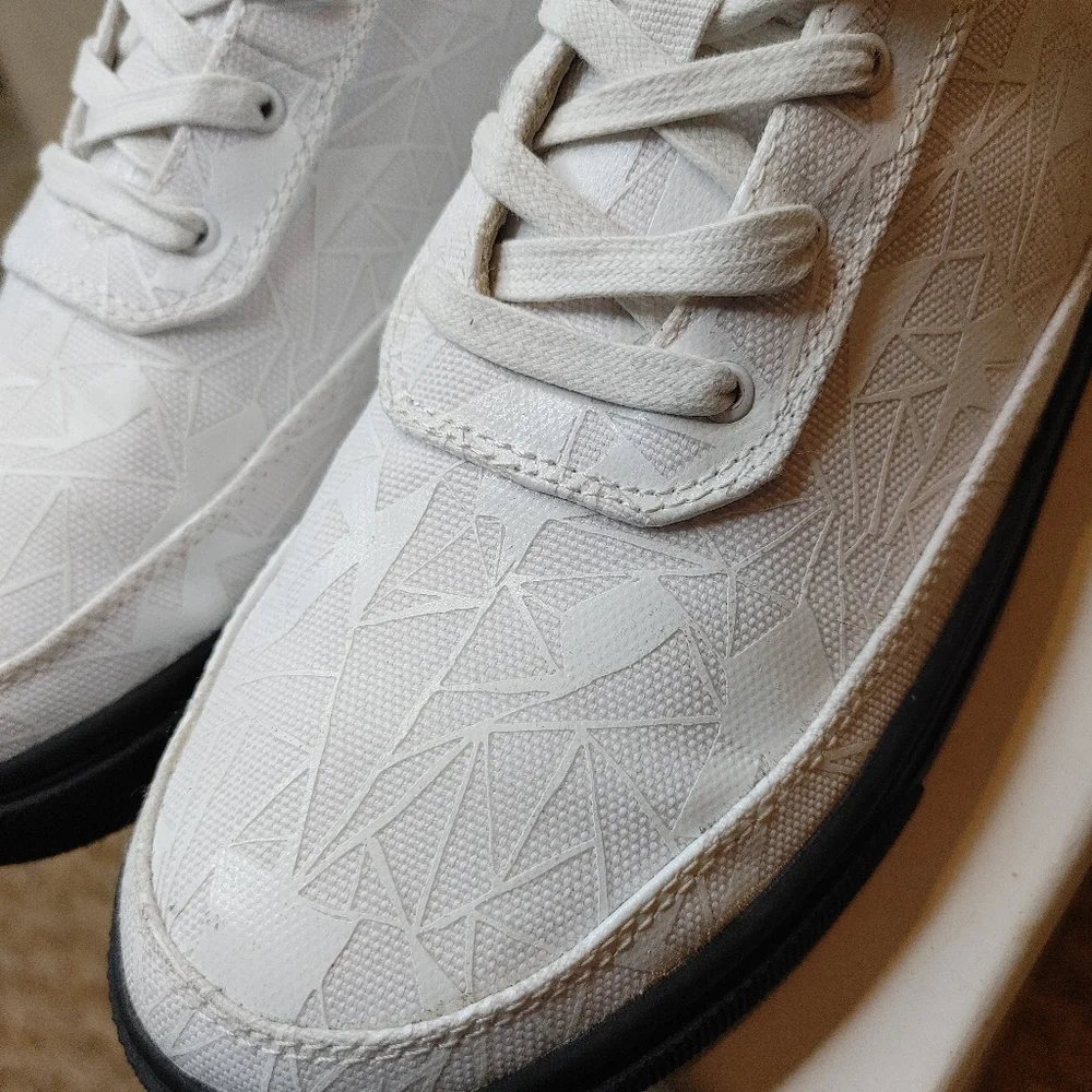 RARE! GLOW IN THE DARK, SIX HUNDRED FOUR PATRICK BRAVO  HI-TOP MEN 5, WOMEN 6.5 - Picture 8 of 16